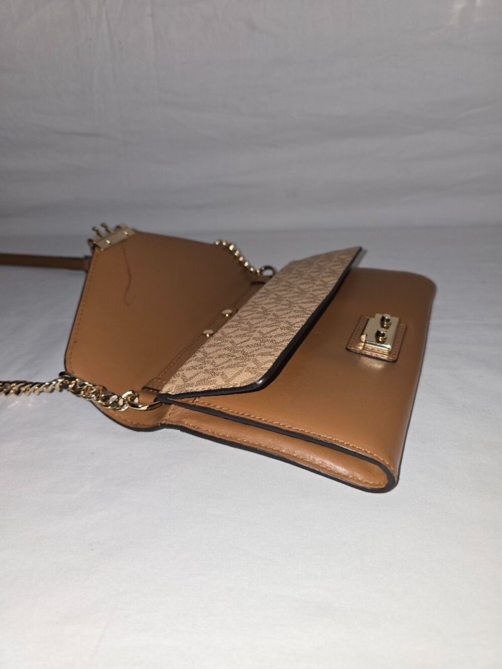 Michael Kors Sloan Medium Brown MK Logo And Leather Chain Link Crossbody Wallet - Picture 11 of 13